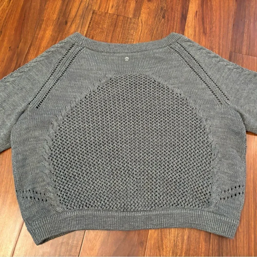 LuLuLemon grey/teal open knit sweater